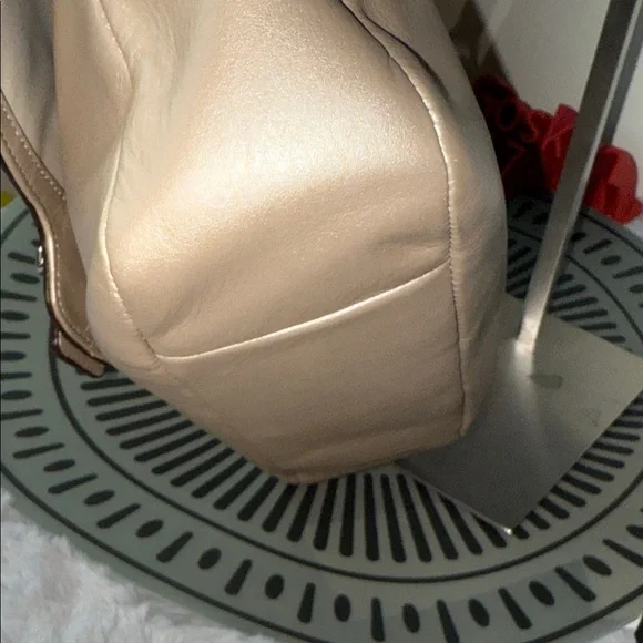 Coach Beige Leather Shoulder Bag - Picture 9 of 12
